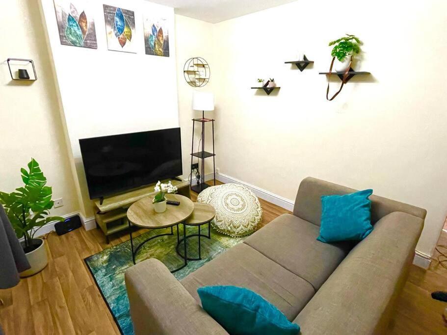 Charter House With Good Wifi Apartment Chatham  Ngoại thất bức ảnh
