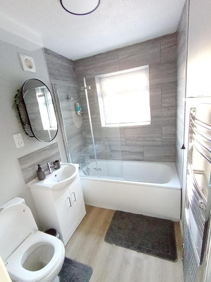 Charter House With Good Wifi Apartment Chatham  Ngoại thất bức ảnh